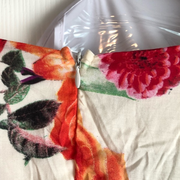 Romper - Picture 3 of 4